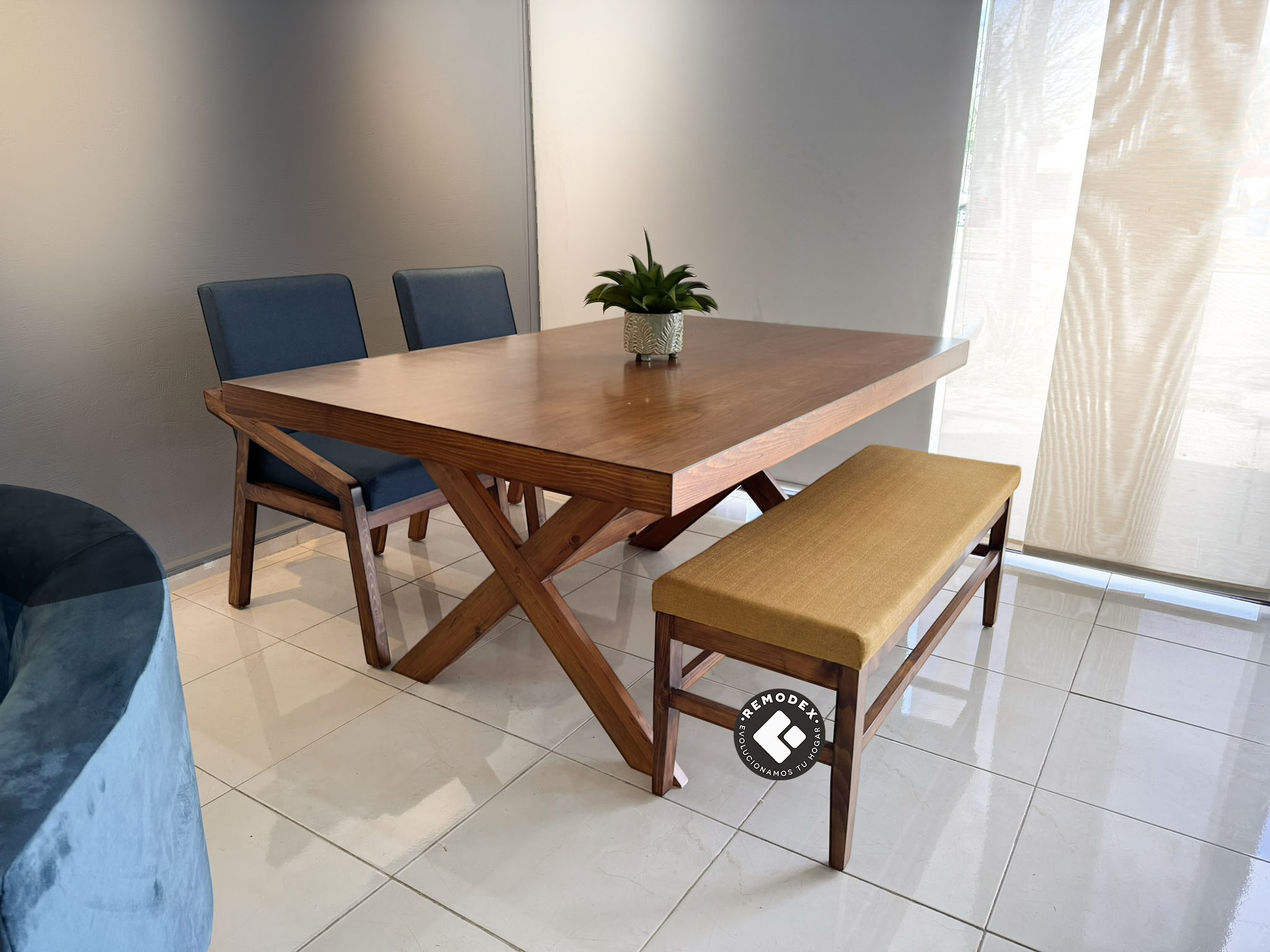 COMEDOR 4P MESA CRUZ/ALEJANDRA/BANCA LISA