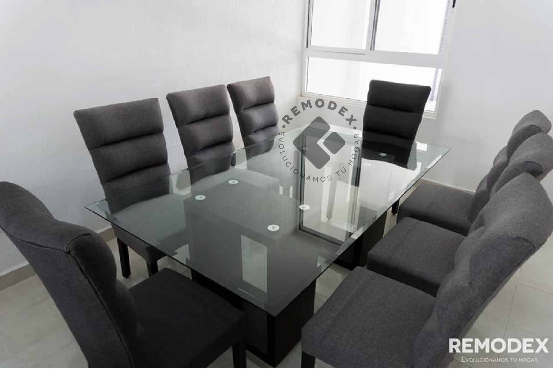 COMEDOR 8P SILLAS LINEAS/MESA FLOR CRISTAL