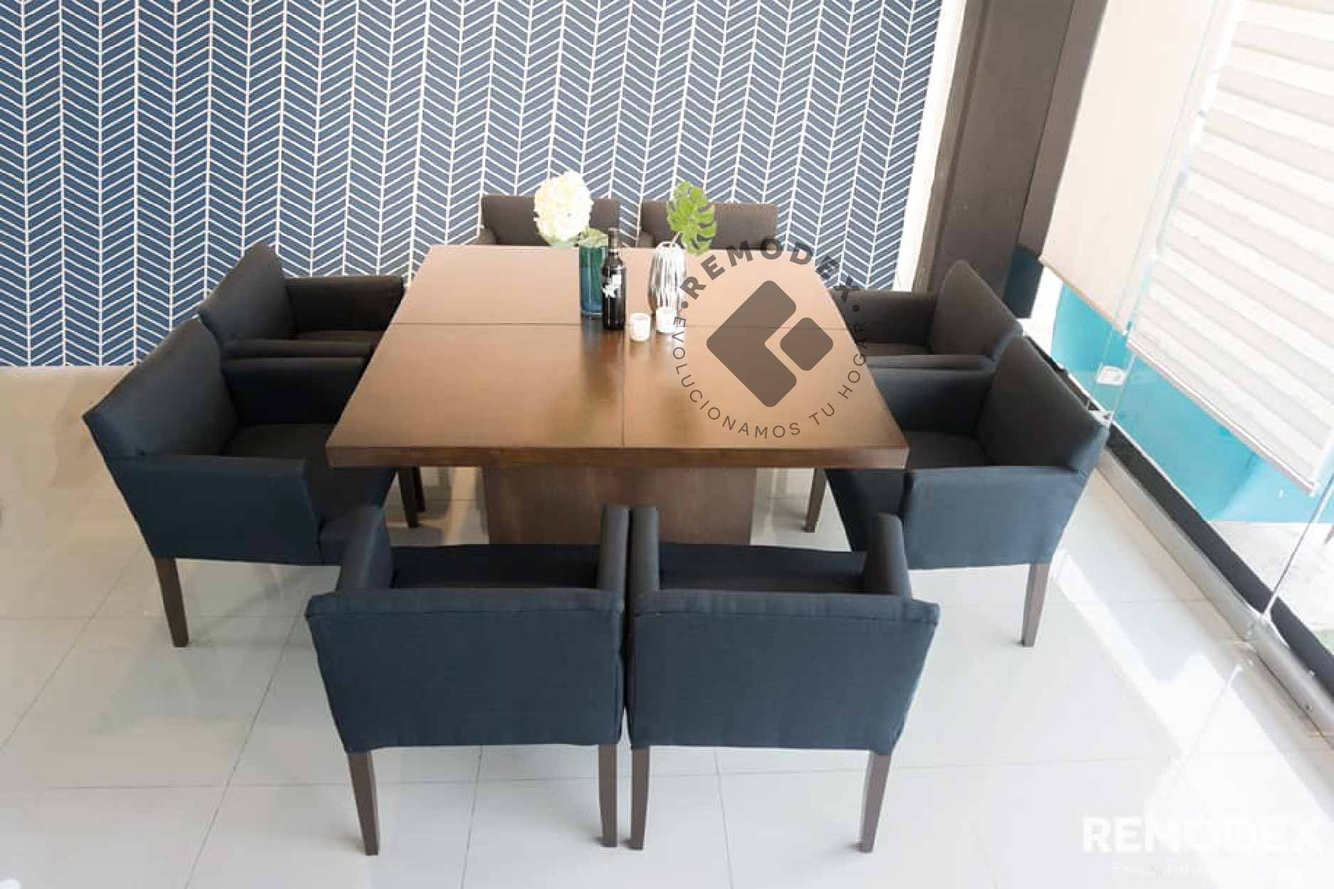 COMEDOR 8P SILLA BRAZOS/MESA CUBO